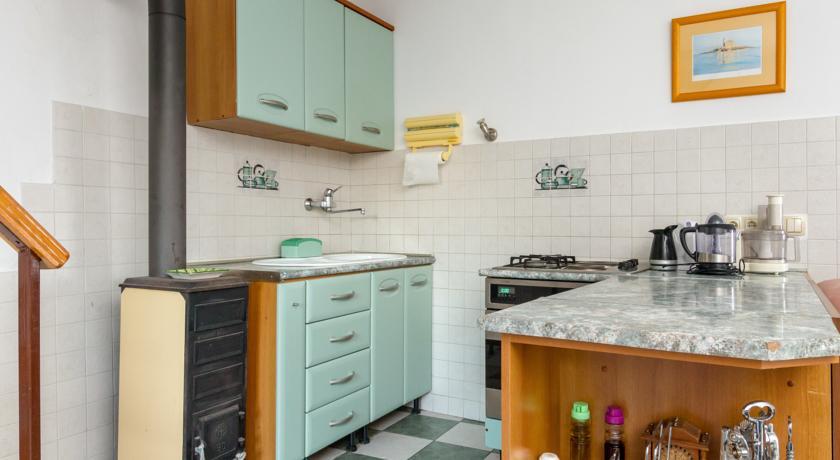 Apartment Old Stone House Локва-Рогозница Номер фото